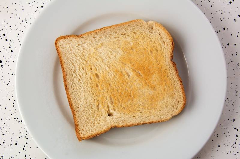 light-toast.jpg light-toast.jpg