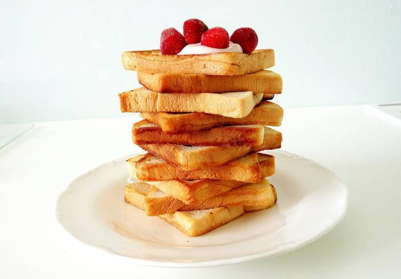 stack-of-toast.jpg stack-of-toast.jpg