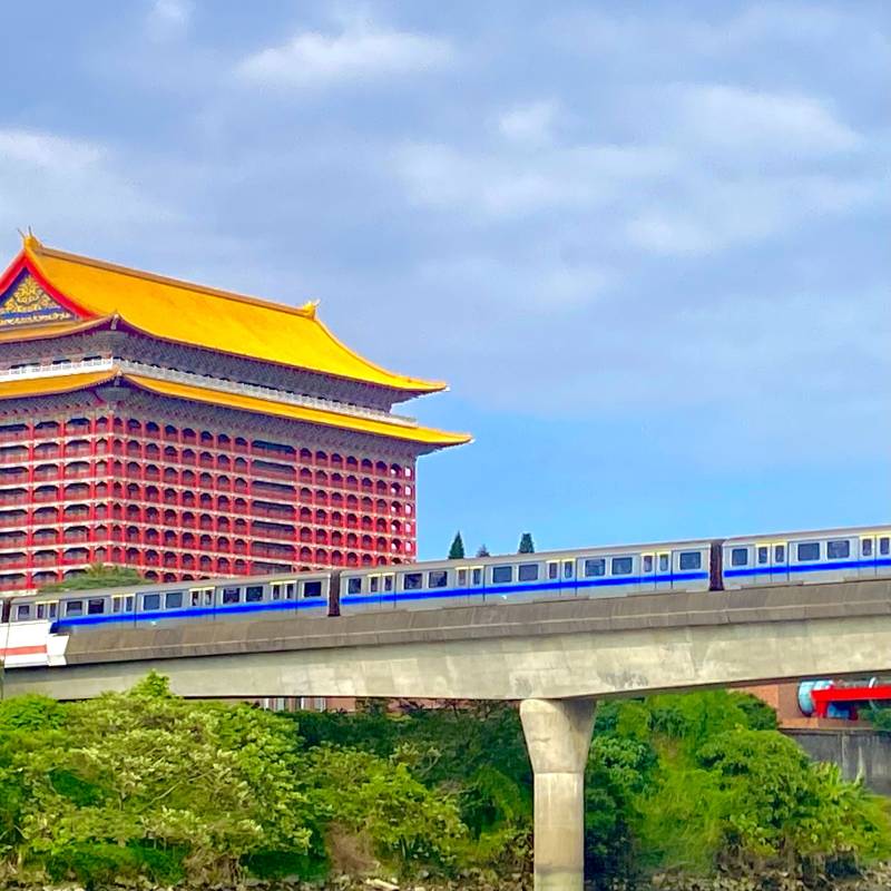 zoey-landscape-03.jpg zoey-landscape-03.jpg