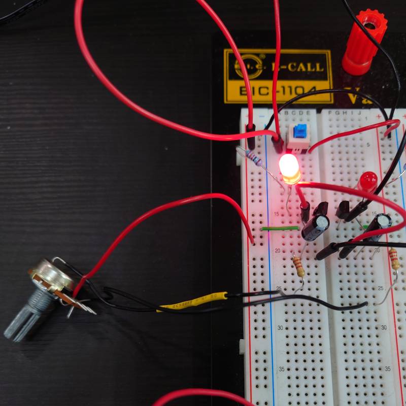 astable-led-01.jpg astable-led-01.jpg